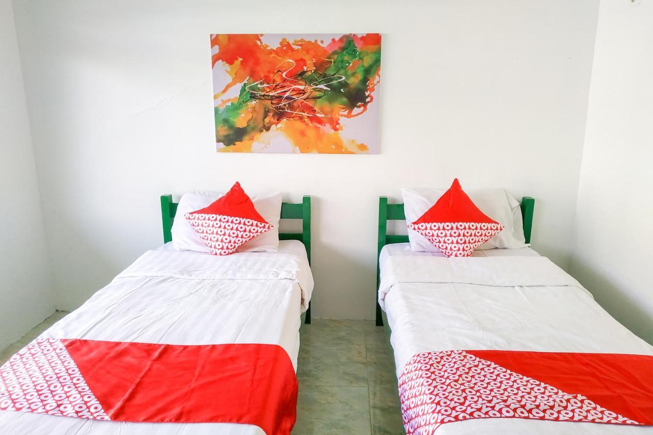 Super Oyo 3098 Hotel Sahabat Baru سينغكوانغ المظهر الخارجي الصورة